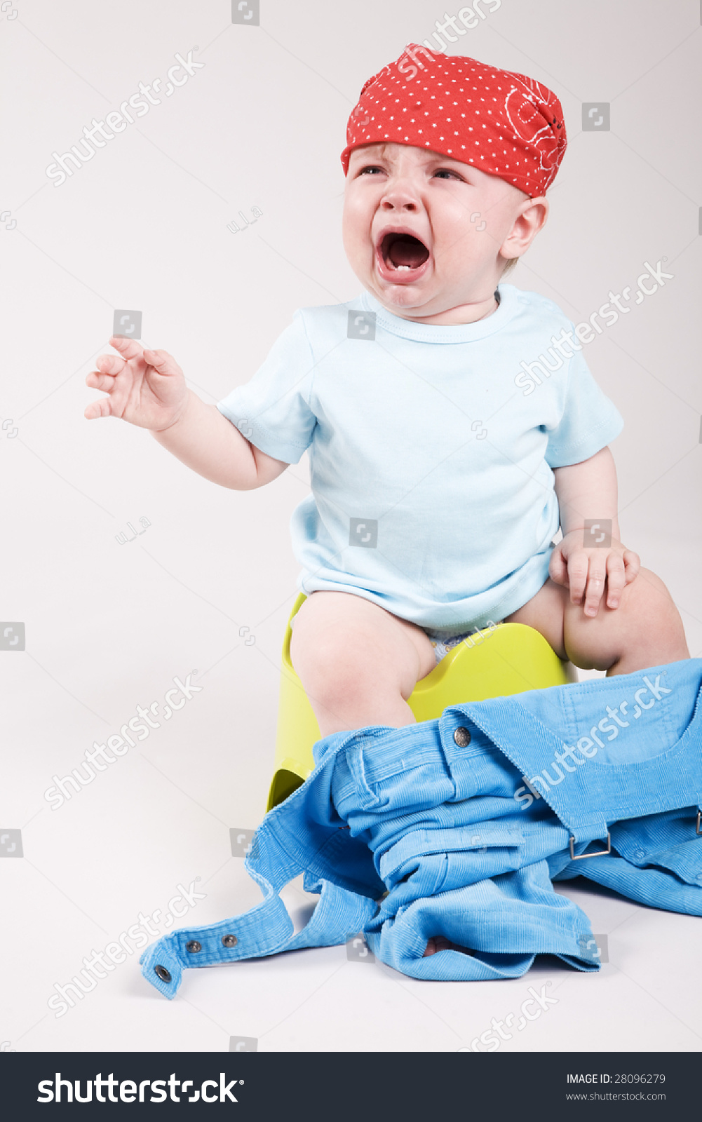 baby crying in the toilet Child crying on potty stock photo 28096279 : shutterstock
