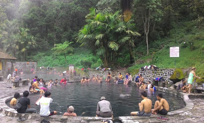 air panas wisata malang Malang sangat pemandian populer panas