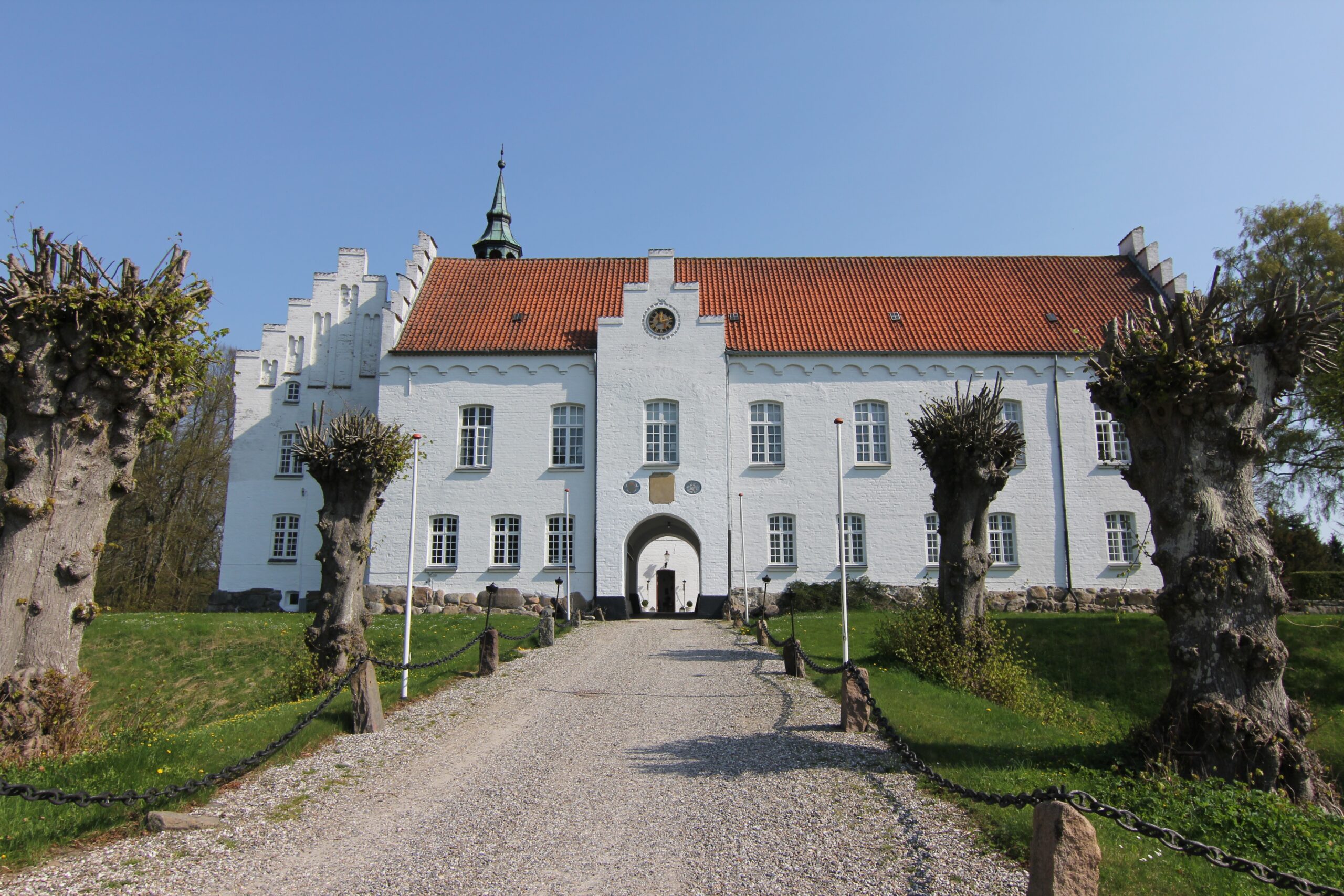 kokkedal slot nordjylland Kokkedal slot slotte danmark steder smukke arkitekturdesign historie brovst bygningen