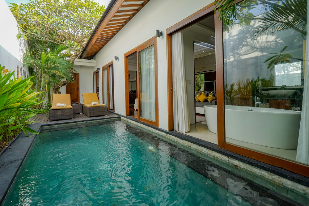 villa bali 1 kamar Villa 85 m² dengan 1 kamar tidur dan 1 kamar mandi pribadi di seminyak