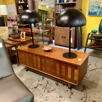 vintage stores in orlando fl 1618 something different. antique store specializing in mid century