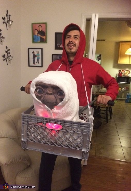 what halloween costume does et wear 406 best e.t. halloween costumes images on pinterest